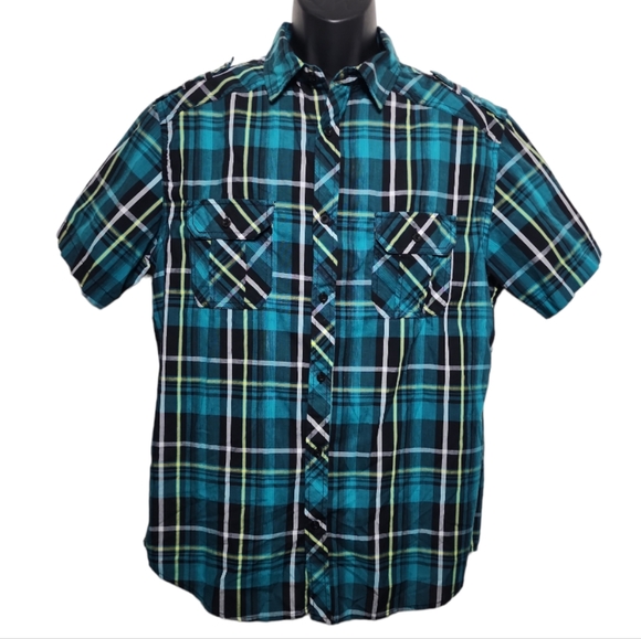 Helix Other - HELIX ATHLETIC FIT BUTTON DOWN